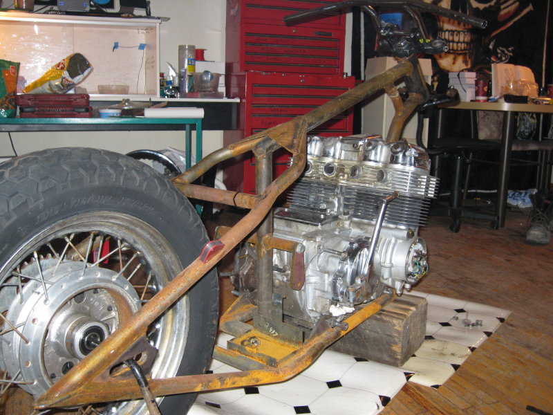 Honda CB750 custom rigid