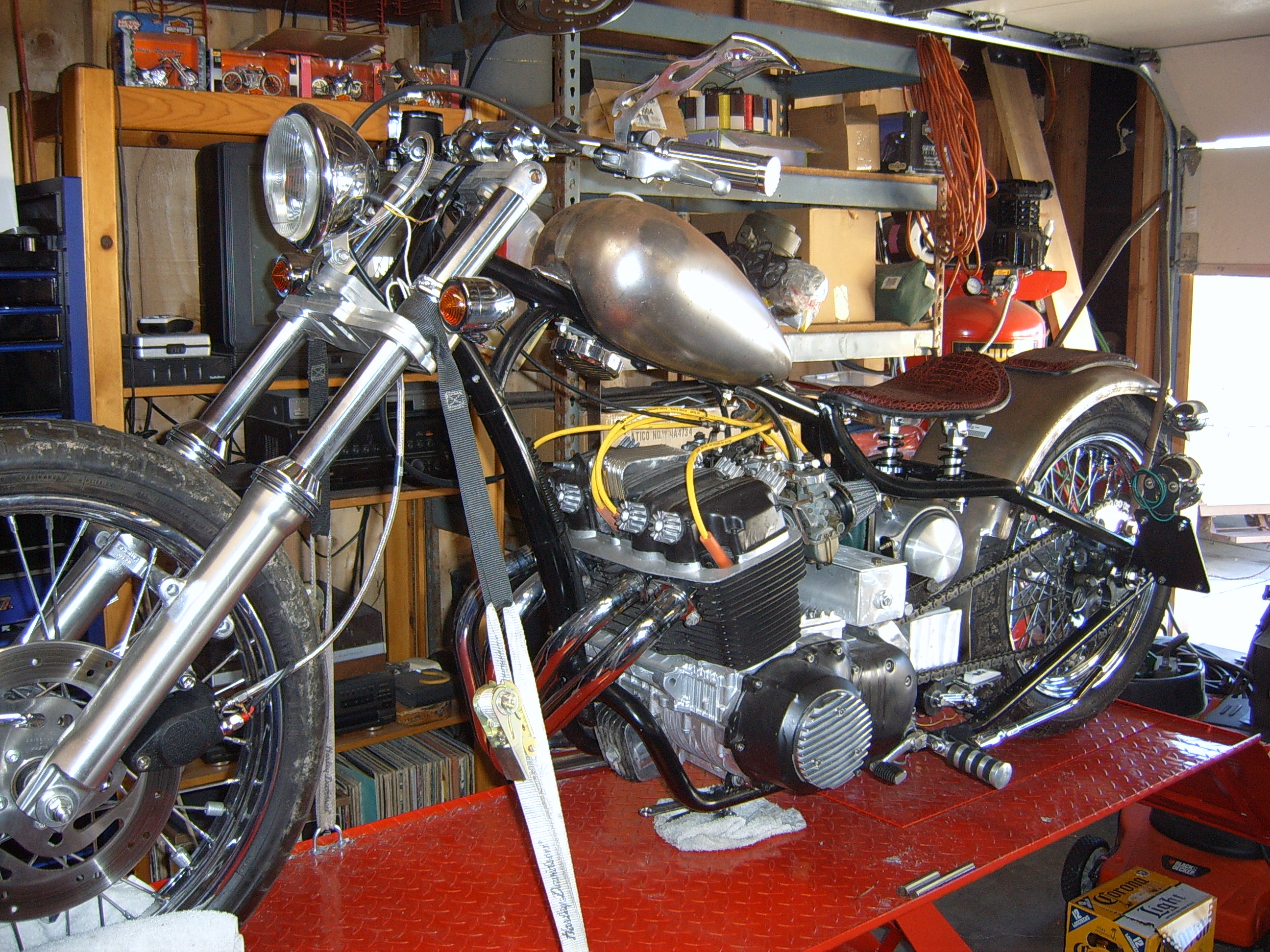 Honda CB750 SOHC Custom Rigid Chopper