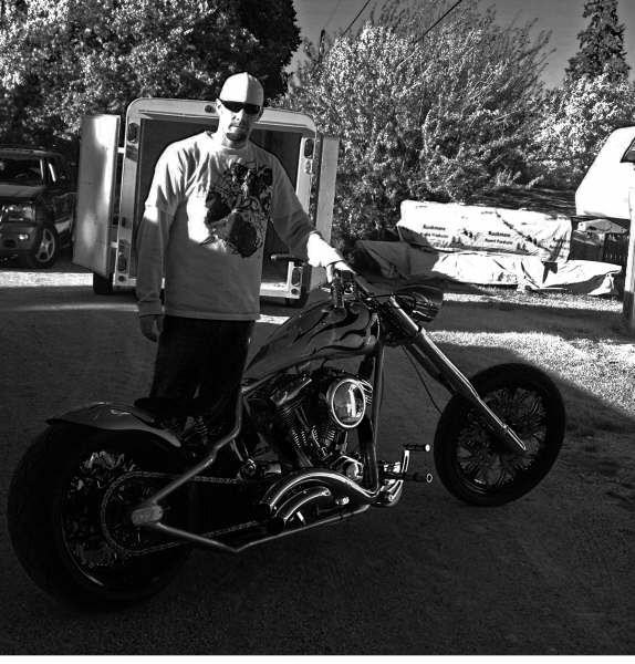 HD custom rigid  chopper - 300 rear RSD