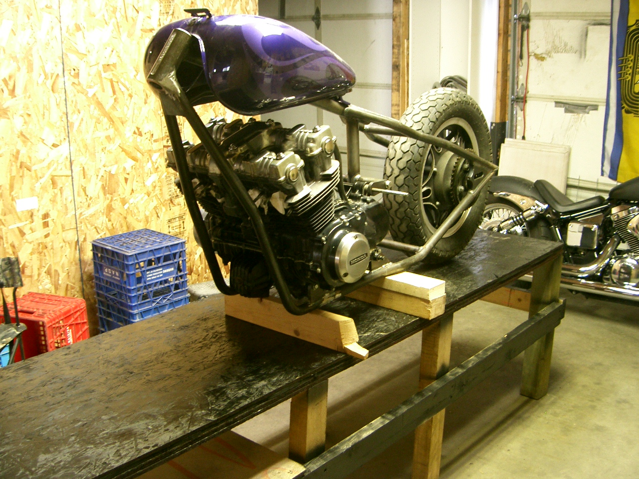 Honda CB750 DOHC custom rigid chopper